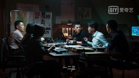 《刑警之海外行动》精彩片段，吴刚携手任达华上演当代涉案剧
