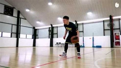 篮球教学之运球，基本功很重要，扎实的基本功才是王道_腾讯视频