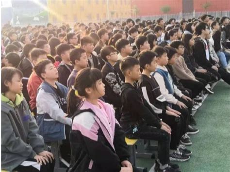 2018年许昌市建安区特招医学院校毕业生33人公告