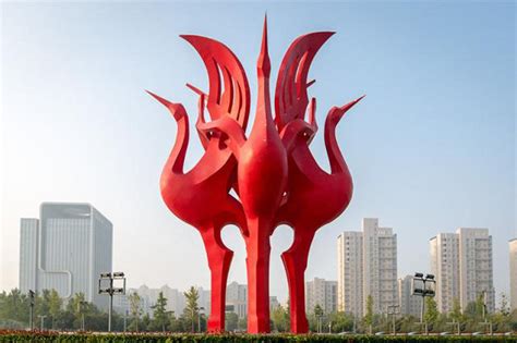 鹤壁东站群鹤雕塑
