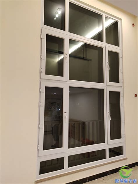 阳台门 - 门窗定制 - 易美特（广东）门窗幕墙科技有限公司