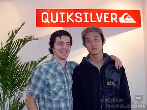 车霖签约Quiksilver_.::HEROSKATE.COM::.滑板中文第一站
