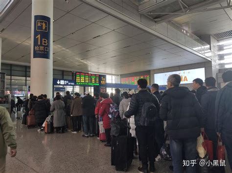 青岛西拟增7趟赴上海动车 最快4个多小时票价不到三百元_手机新浪网