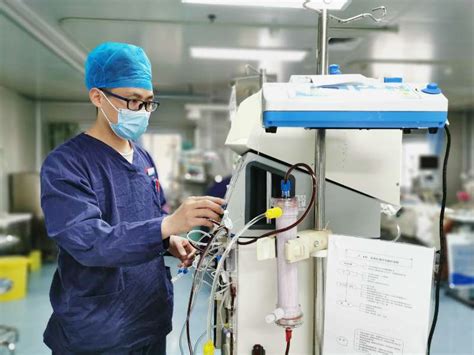 柳州市人民医院44名护士获柳州市“优秀护士”荣誉称号-柳州市人民医院