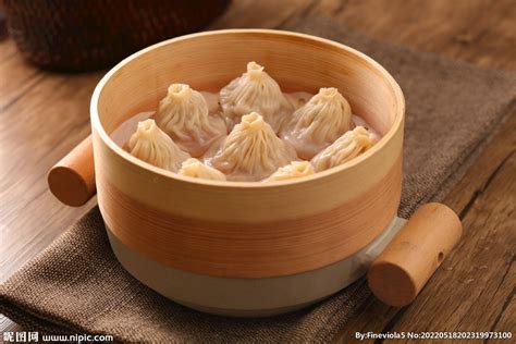 开封灌汤包、南京鸡鸣汤包、靖江蟹黄汤包……哪里的汤包最好吃？_凤凰网