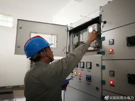小区配电室低压设备进行巡视维护 | 电力管家