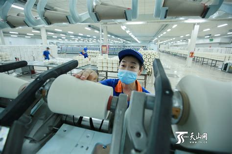 临近春节 呼图壁县纺织工人坚守一线忙生产-天山网 - 新疆新闻门户
