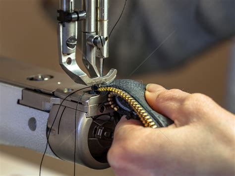 佛山市领缝缝纫设备有限公司