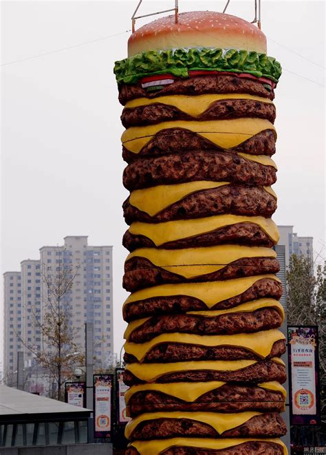 食品海报，在PS中制作美味的汉堡海报照片 - 海报设计 - PS教程自学网