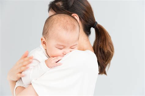 深圳月嫂星级标准：定义母婴护理服务新标杆-深圳多喜娃