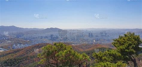 太平山顶——站在太平山顶俯瞰香港，在香港体验城市绿洲！