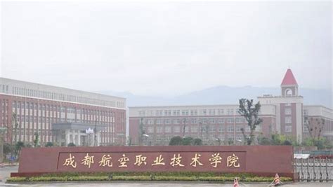 章丘教育新坐标：济南枫叶双语学校开学了__凤凰网