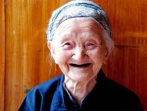 中国长寿第一人多少岁("中国第一寿星"135岁的她：养生7个习惯，看看都是什么) | 说明书网