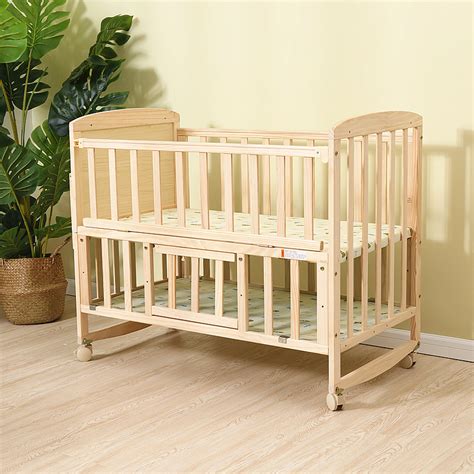 宜家婴儿床实木拼接床宝宝床可移动小床多功能原木摇篮床拼接大床-淘宝网