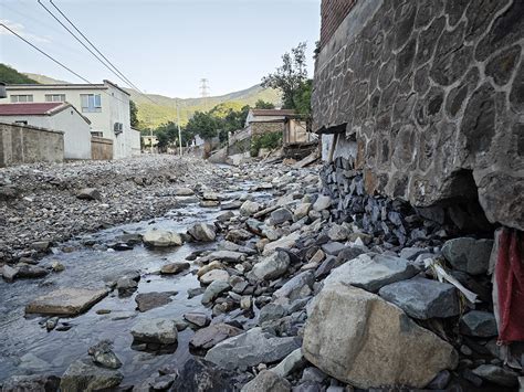 门头沟灾后纪实：满地碎石淤泥，40个村有序重建 - 百禾星座网
