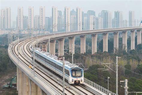 “唐山造”助力国内首条PPP模式市域铁路开通运营 -唐山广电网
