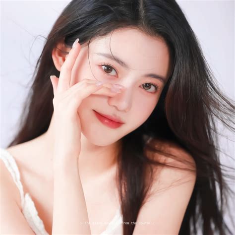 孙珍妮全身照图片