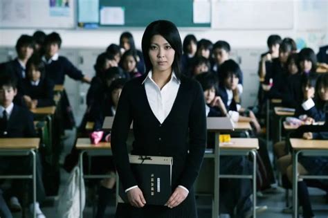 在日本当老师，到底有多难？_工作