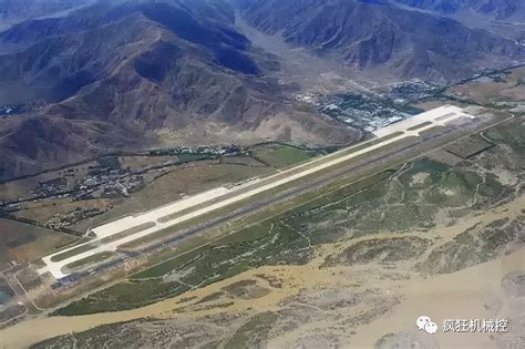 三耳客土喷播机助力西藏昌都邦达机场护绿_ 湖南三耳重工科技发展有限公司