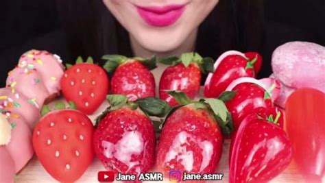草莓当造 必吃新品种极甜熊本县草莓_大粤网_腾讯网