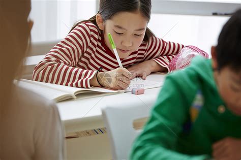 孩子经常写错字，并不一定是粗心，可能是视知觉障碍！