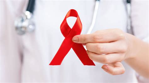 世界艾滋病日 | 艾滋病通识及用药
