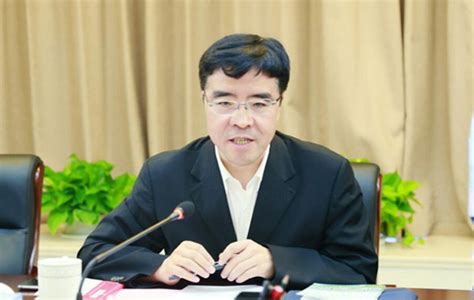 天津市副市长朱鹏走访东亚银行有限公司