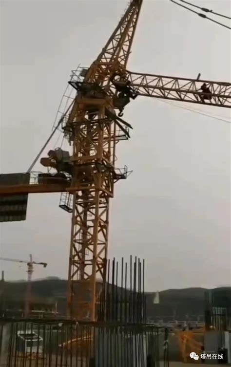 贵州：延安西路一工地边坡塌方……-安全文明-筑龙建筑施工论坛