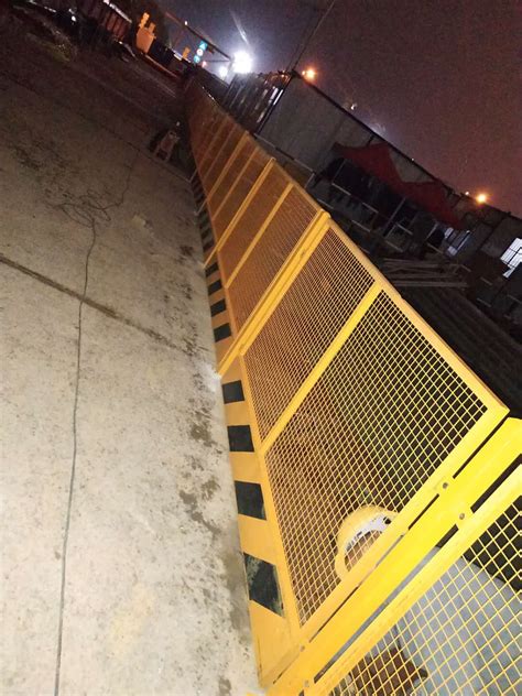 厂家临时黄黑镀锌移动铁马护栏 施工现场安全围栏 量大可定.制-阿里巴巴