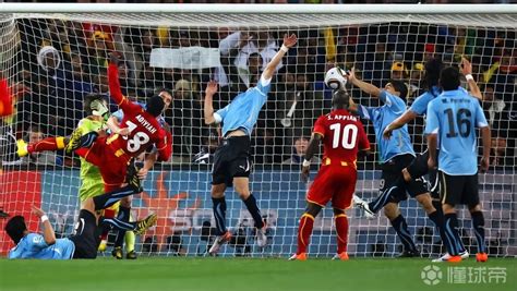 高清图：乌拉圭2-0加纳 苏亚雷斯泪别世界杯-搜狐大视野-搜狐新闻
