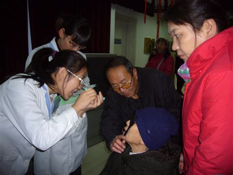 天津市眼科医院--2011年12月22日和平区残联贫困白内障