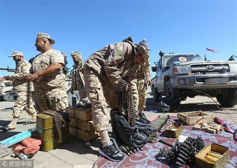 利比亚首都附近持续爆发局部冲突