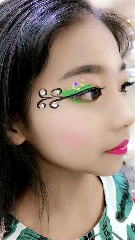 儿童节妆容甜美女生头像
