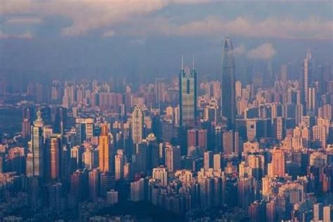 2017年前三季度深圳各区GDP排行榜:南山区3060亿居首,4区增速超9%--趣奇闻