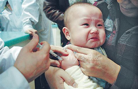 婴儿接种疫苗后死亡，以后能不打就不打了？_腾讯网