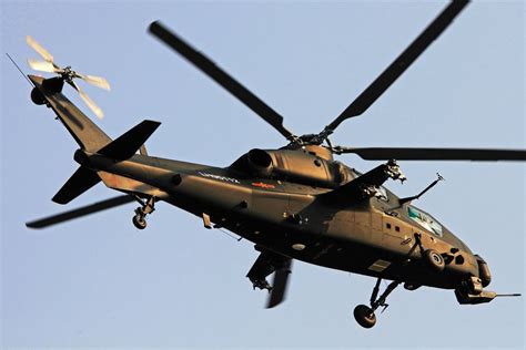 中国最新型攻击直升机武直十清晰照片曝光(组图)_资讯_凤凰新媒体