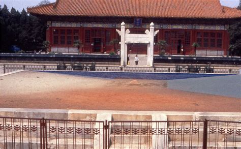 五色土图片