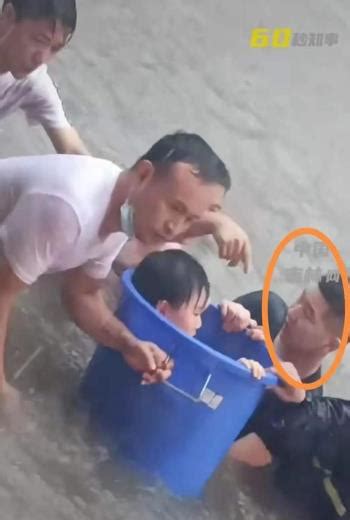 郑州街头三人被困车内 四位无名英雄合力救下 救人英雄之一:我对得起“中国人”这3个字_手机新浪网