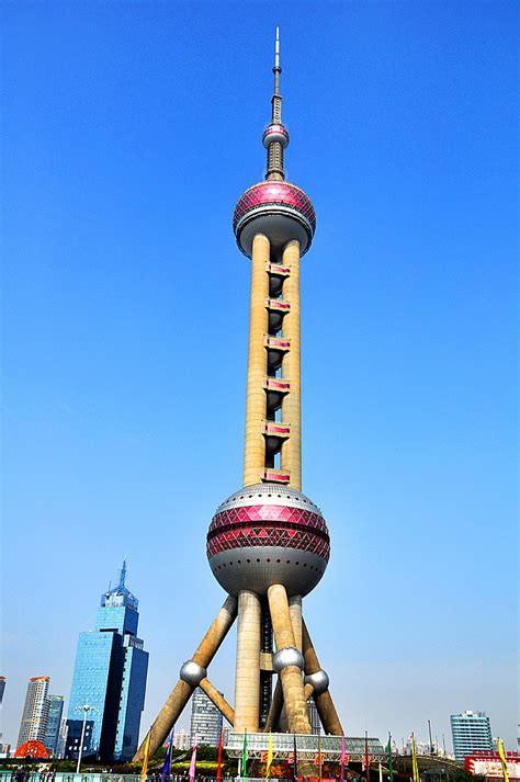 上海东方明珠塔 建筑摄影 上海滩大都市 国际金融中心|摄影|环境/建筑|szuedu2005 - 原创作品 - 站酷 (ZCOOL)