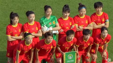 东体：中国U17女足教练组观摩西班牙比赛，身高占优末轮或有机会-直播吧