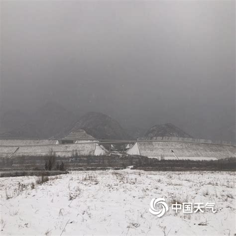 北京迎来今冬首场降雪 延庆雪景宜人