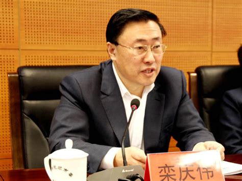 《共同关注》抚顺市民政局副局长采访_腾讯视频