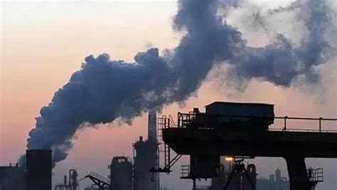 全球最大钢铁生产商出现亏损 都怪中国低价钢铁出口？|界面新闻 · 商业