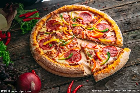 美味的披萨图片-意大利披萨特写素材-高清图片-摄影照片-寻图免费打包下载
