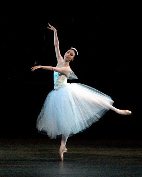 美芭蕾舞剧院两男首席离职 韩国首席女舞者接任_娱乐频道_凤凰网