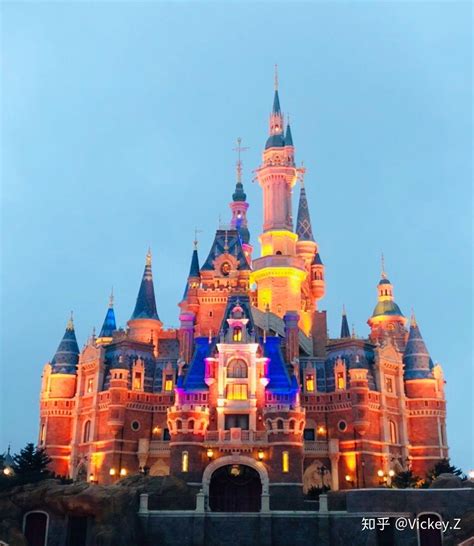 上海欢乐谷和迪士尼哪个好玩？ - 知乎