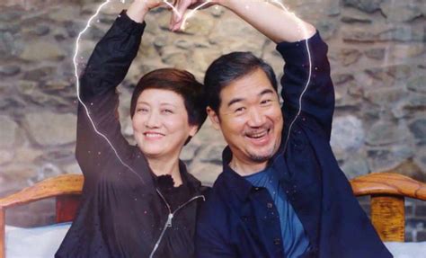 首次合作江珊就“婚姻触礁”，但张国立说他克服了表演的“中年危机” - 周到上海