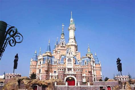 上海迪士尼10月8日起实行新儿童票标准：兼顾年龄和身高_凤凰网