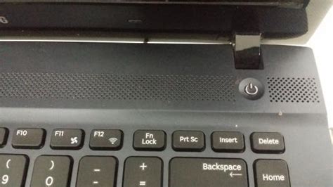 惠普735G6笔记本电源键亮但黑屏,hp电脑开机没反应-十五快修