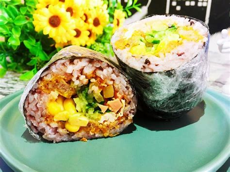 【自制紫米台湾饭团的做法步骤图，怎么做好吃】彩虹早餐_下厨房